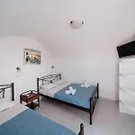 Dima Perissa (Santorini)