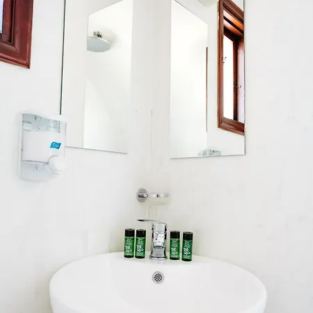 Otel Dima - Boutique Perissa (Santorini)