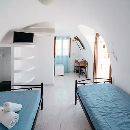 Dima - Boutique Otel Perissa (Santorini)