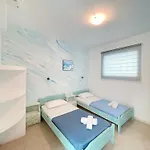 Hotel Dima *