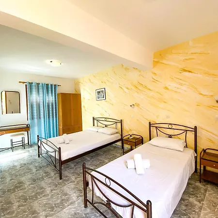 Hotel Dima *